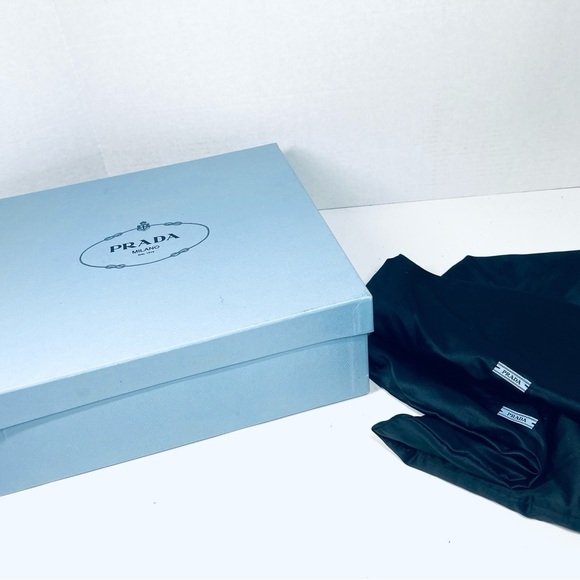 Prada Black Suede Leather Ankle Strap
Sandals Size 40 - Picture 10 of 12